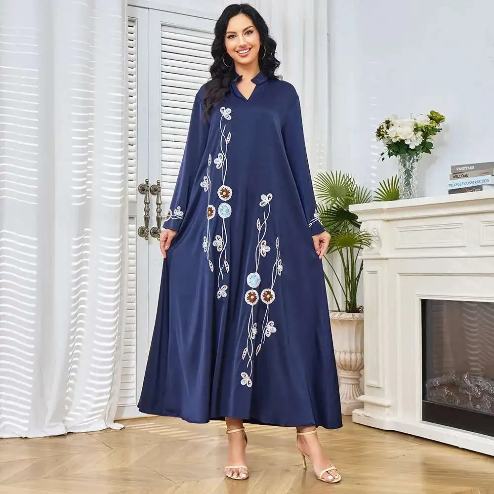 Muslim Robe Women's Long Dress Dubai Autumn New Embroidered Women's Robe Dress Robe Abaya Ramadan Dubai Luxury Islam Elegant
Muslim Robe Women's Long Dress Dubai Autumn New Embroidered Women's Robe Dress Robe Abaya Ramadan Dubai Luxury Islam Elegant