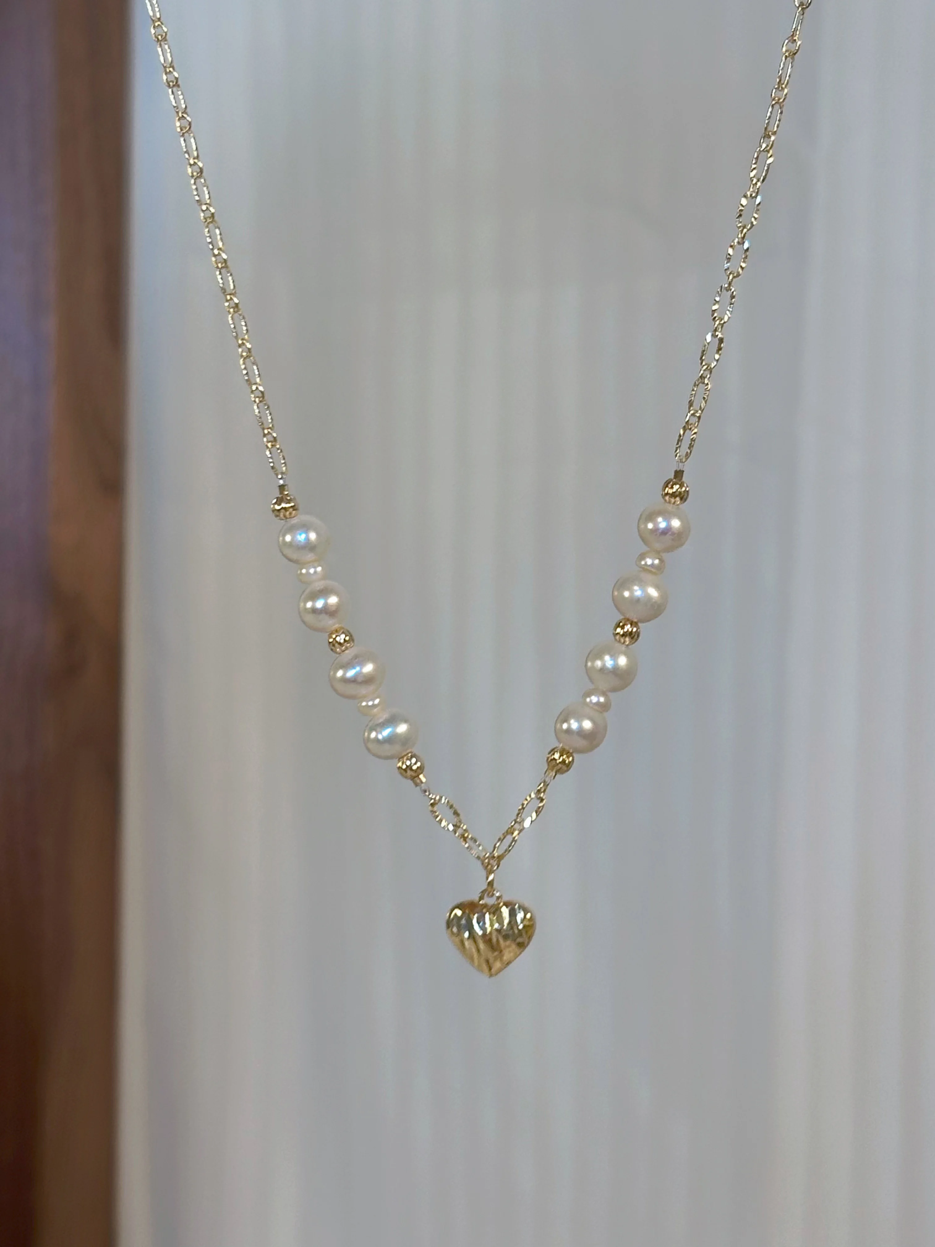 Natural Pearl Faceted Heart Necklace Elegant Sweet Small Crowd Sweater Chain Birthday Gift Jewelry Accessories
Natural Pearl Faceted Heart Necklace Elegant Sweet Small Crowd Sweater Chain Birthday Gift Jewelry Accessories