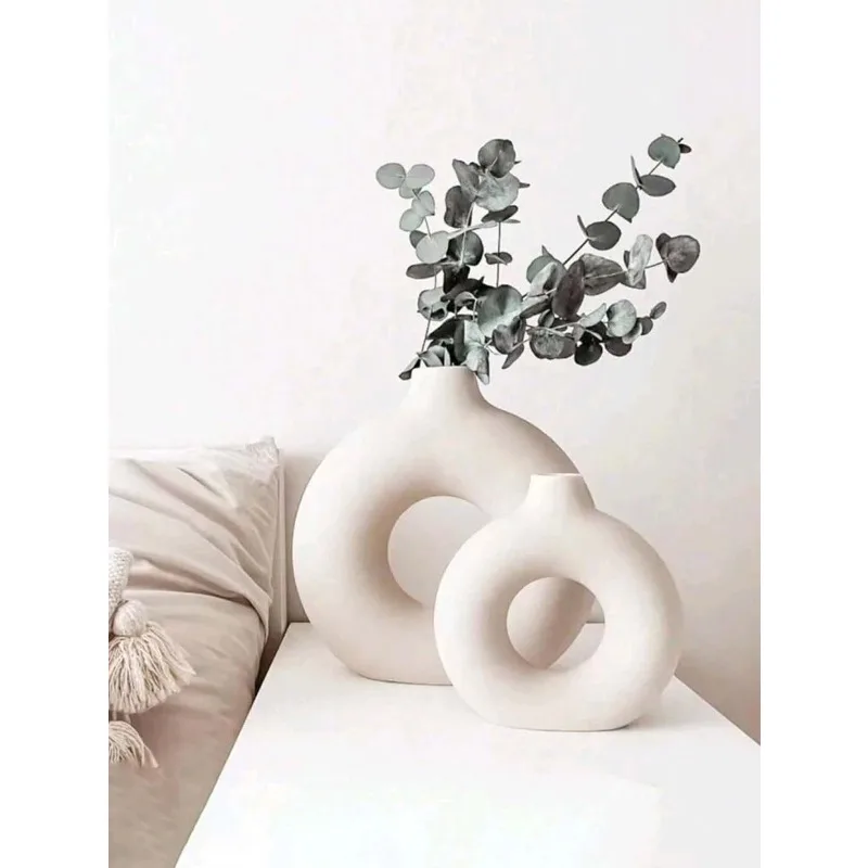 Ceramic Circle Vase Creative Minimalist Ornament Set Modern Stylish Decor for Living Room Bedroom Study High Quality Smooth
Ceramic Circle Vase Creative Minimalist Ornament Set Modern Stylish Decor for Living Room Bedroom Study High Quality Smooth