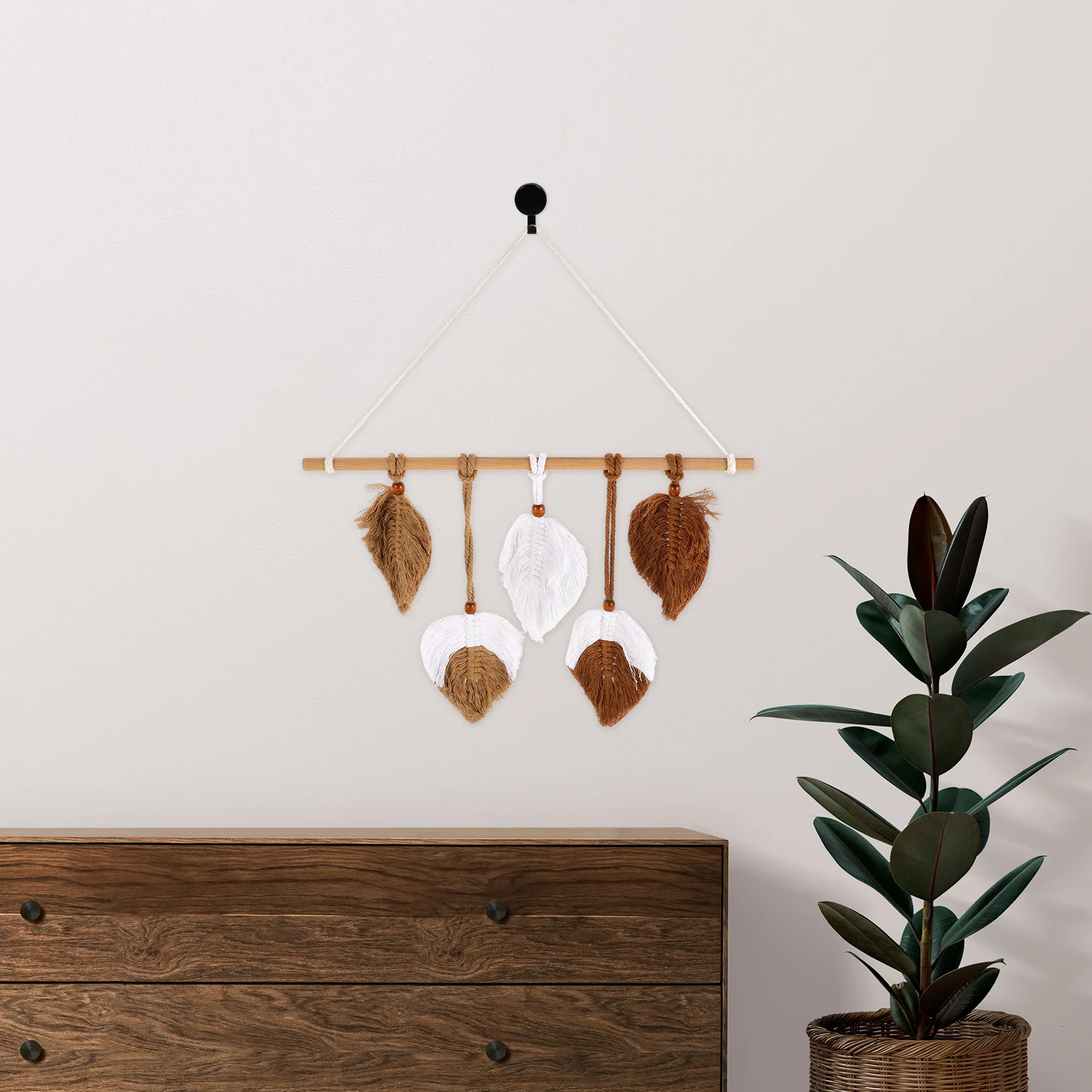 Boho Wall Decor Macrame Woven Leaf Tapestry Handcrafted Lightweight Living Room Bedroom Hanging Art Decoration
Boho Wall Decor Macrame Woven Leaf Tapestry Handcrafted Lightweight Living Room Bedroom Hanging Art Decoration