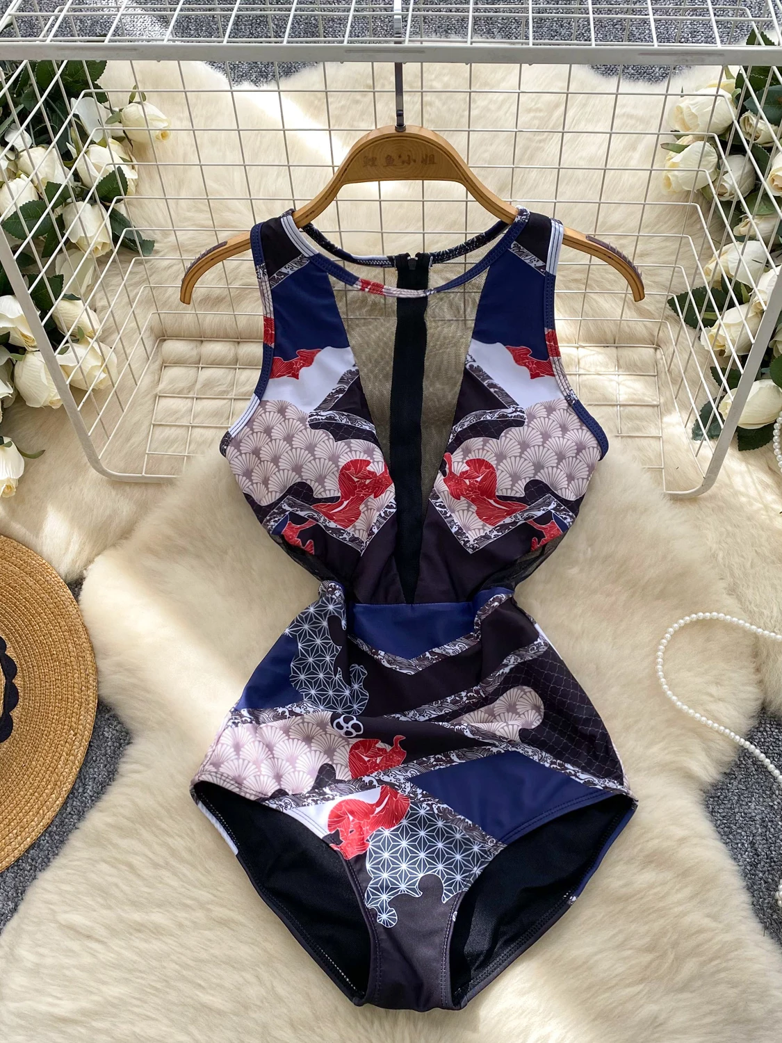 Sexy One-Piece Swimsuit Women's Pure Desire Spicy Girl Me See-tough Print Svel Jumpsuit High Waist ort Pants
Sexy One-Piece Swimsuit Women's Pure Desire Spicy Girl Me See-tough Print Svel Jumpsuit High Waist ort Pants