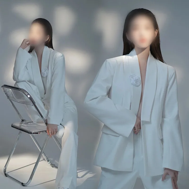 New White Women's Suit Set Photography Studio Theme Artistic Portrait Clothing Stage Costume Ethnic Fashion Ladies' Premium
New White Women's Suit Set Photography Studio Theme Artistic Portrait Clothing Stage Costume Ethnic Fashion Ladies' Premium