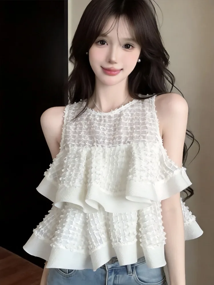 Elegant Double Layer Ruffle Sleeveless Vest Women's Summer Loose Slimming Short Top City Walk Casual Wear Polyester Fiber
Elegant Double Layer Ruffle Sleeveless Vest Women's Summer Loose Slimming Short Top City Walk Casual Wear Polyester Fiber
