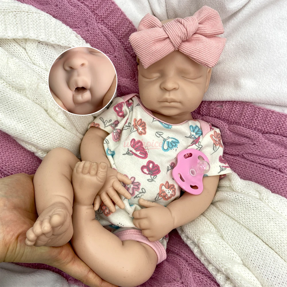 17Inch Lifelike Silicone Reborn Girl Realistic Details Weighted Newborn Doll for Collectors Soothing Companionship Baby Toy
17Inch Lifelike Silicone Reborn Girl Realistic Details Weighted Newborn Doll for Collectors Soothing Companionship Baby Toy