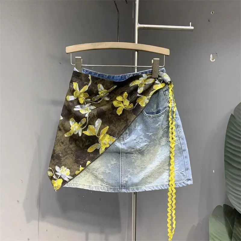 Fashion Jacquard Design Denim Skirt Summer High Waist A Word Women's Skirt
Fashion Jacquard Design Denim Skirt Summer High Waist A Word Women's Skirt