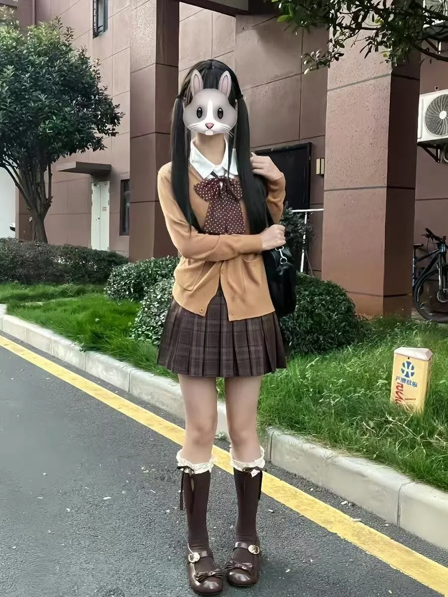 Brown Knitted Cardigan Sweater Caramel Layering School Style Complete Set Autumn Winter New Arrival JK Uniform Short Skirt
Brown Knitted Cardigan Sweater Caramel Layering School Style Complete Set Autumn Winter New Arrival JK Uniform Short Skirt