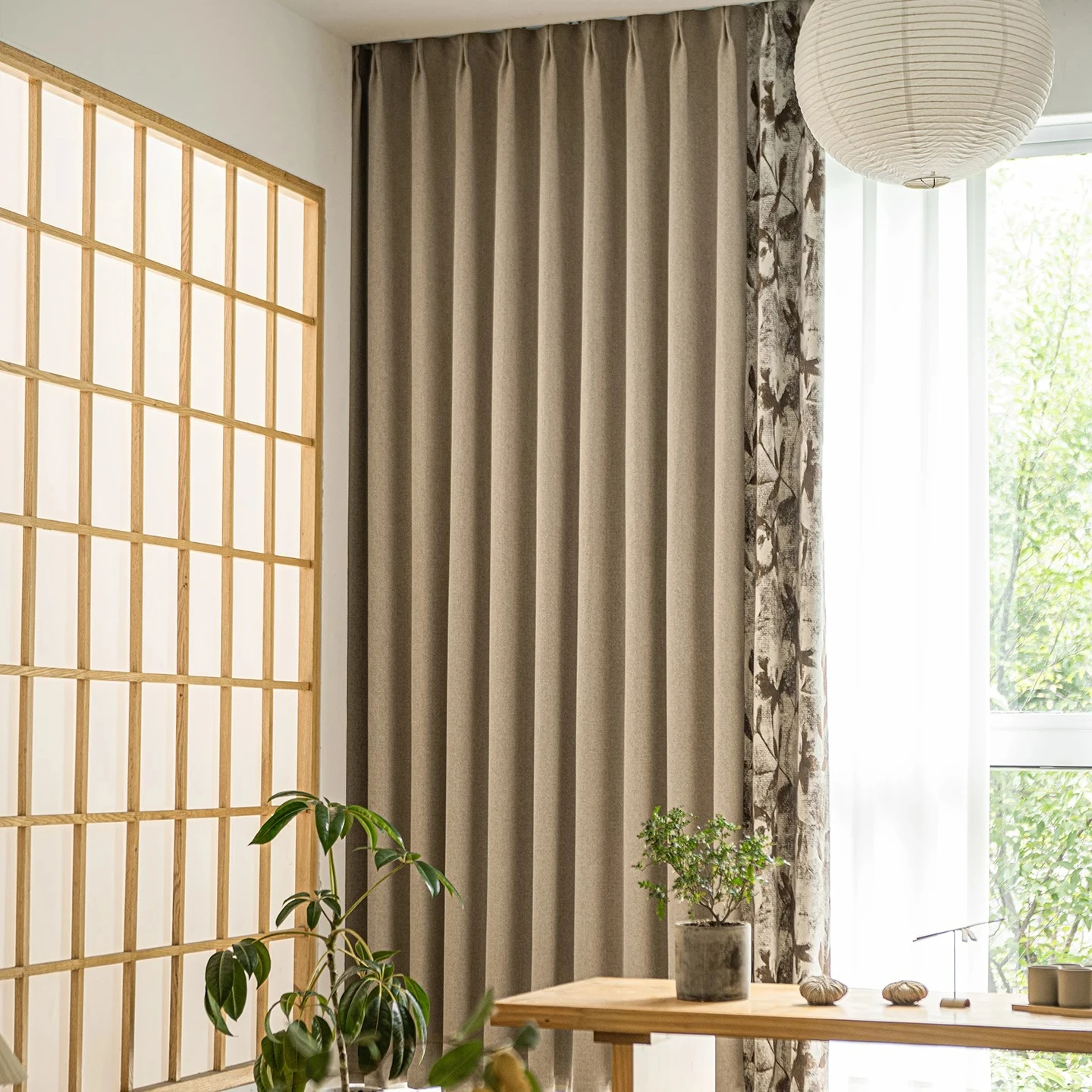 Высококачественные шторы из шенилла с кашемировым жаккардовым узором для гостиной, спальни, французского окна
Высококачественные шторы из шенилла с кашемировым жаккардовым узором для гостиной, спальни, французского окна