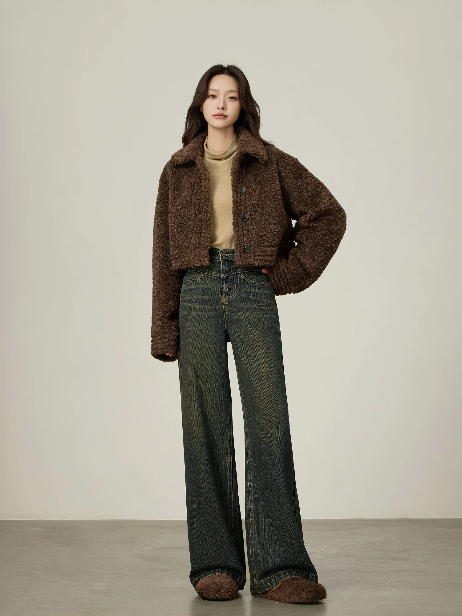 Retro High Waist Wide Leg Jeans Women's Loose Fit Slimming Denim Pants Autumn Winter Design Sense Cotton Stretch Wear Resistant
Retro High Waist Wide Leg Jeans Women's Loose Fit Slimming Denim Pants Autumn Winter Design Sense Cotton Stretch Wear Resistant