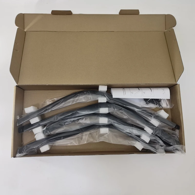 Suitable for 18-25 Wrangler JL widened small wheel eyebrow modification parts
Suitable for 18-25 Wrangler JL widened small wheel eyebrow modification parts
