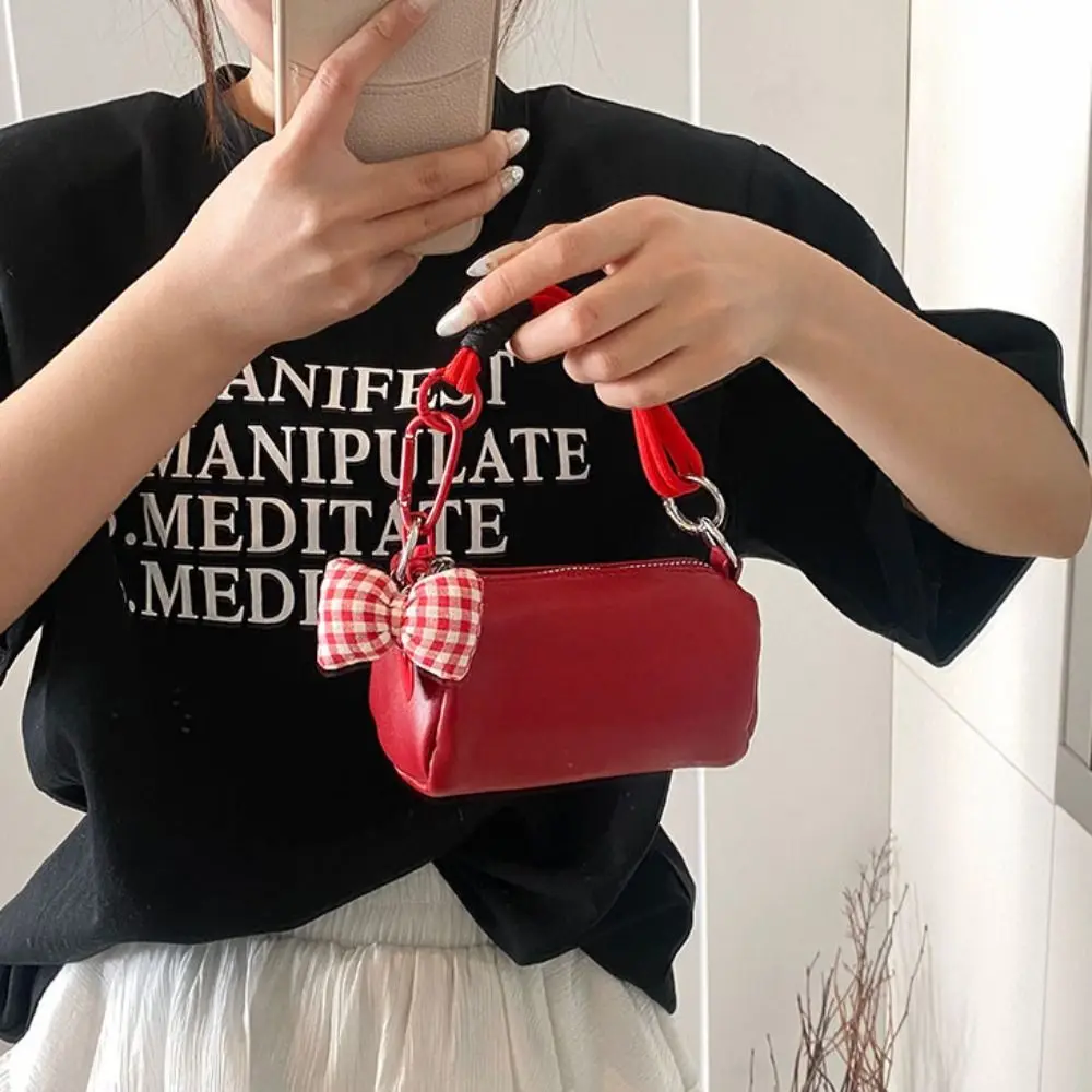 Kawaii Korean Style Bow Crossbody Bag Mini Handbag Shoulder Bag Lipstick Storage Bag Cylindrical Bag Shopping 
Kawaii Korean Style Bow Crossbody Bag Mini Handbag Shoulder Bag Lipstick Storage Bag Cylindrical Bag Shopping