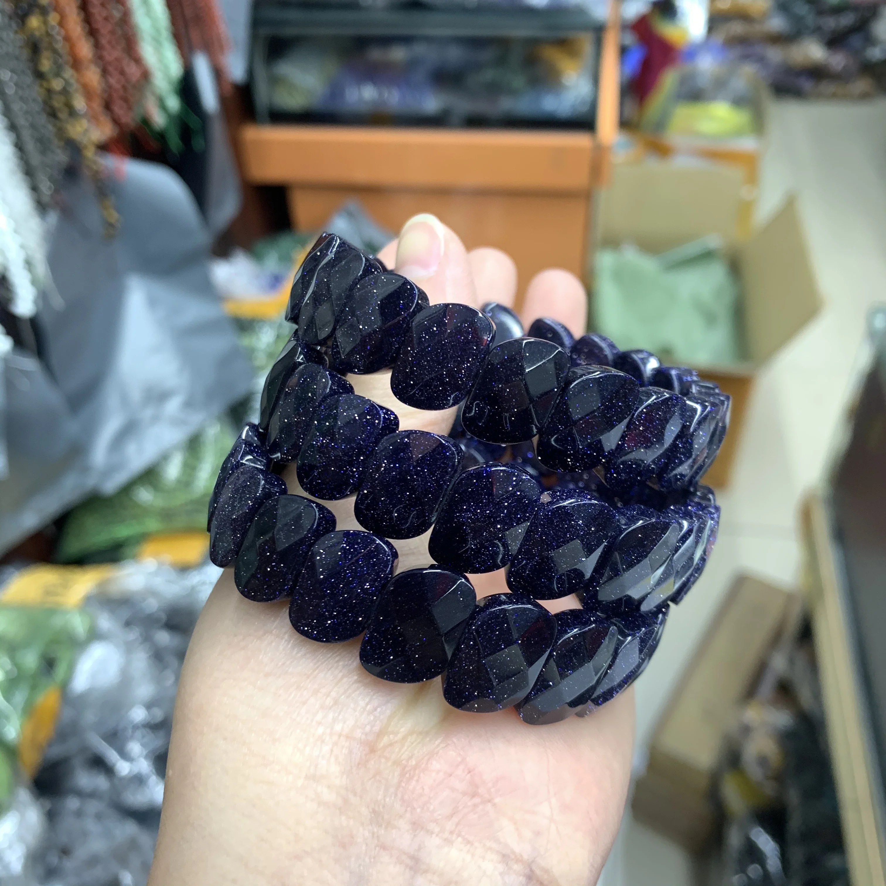 Blue Sand Stone Bridge Energy Bracelet 8*14mm String Jewelry Fashion Crystal Healing for Women Man Party Jewelry Gift Wholesale
Blue Sand Stone Bridge Energy Bracelet 8*14mm String Jewelry Fashion Crystal Healing for Women Man Party Jewelry Gift Wholesale