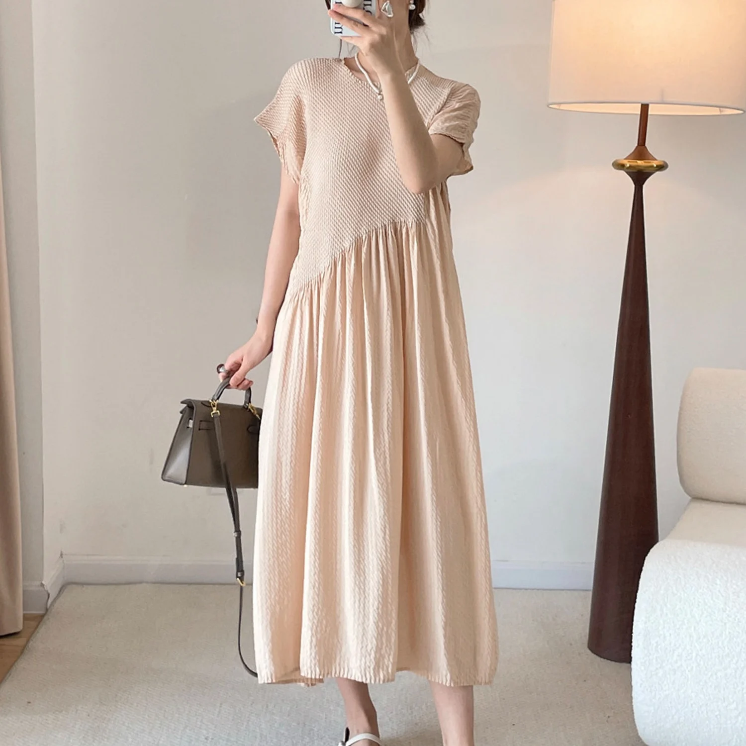 Elegant Loose Neckline Midi Dress Asymmetrical Hemline Conceal Flattering Summer Dress for plus Size Women Knitted Polyester
Elegant Loose Neckline Midi Dress Asymmetrical Hemline Conceal Flattering Summer Dress for plus Size Women Knitted Polyester