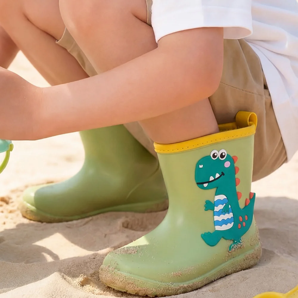 Kids Cartoon Dinosaur Rain Boots Waterproof Non-slip Sole Easy Pull Tab Mid-calf Rubber Boots for Toddlers Outdoor Play
Kids Cartoon Dinosaur Rain Boots Waterproof Non-slip Sole Easy Pull Tab Mid-calf Rubber Boots for Toddlers Outdoor Play