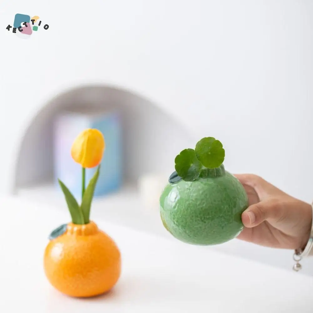 Desktop Ornament Ceramic Orange Small Vase Cute Handicraft Hydroponic Flower Holder Exquisite Simulated Flower Pot Plant
Desktop Ornament Ceramic Orange Small Vase Cute Handicraft Hydroponic Flower Holder Exquisite Simulated Flower Pot Plant