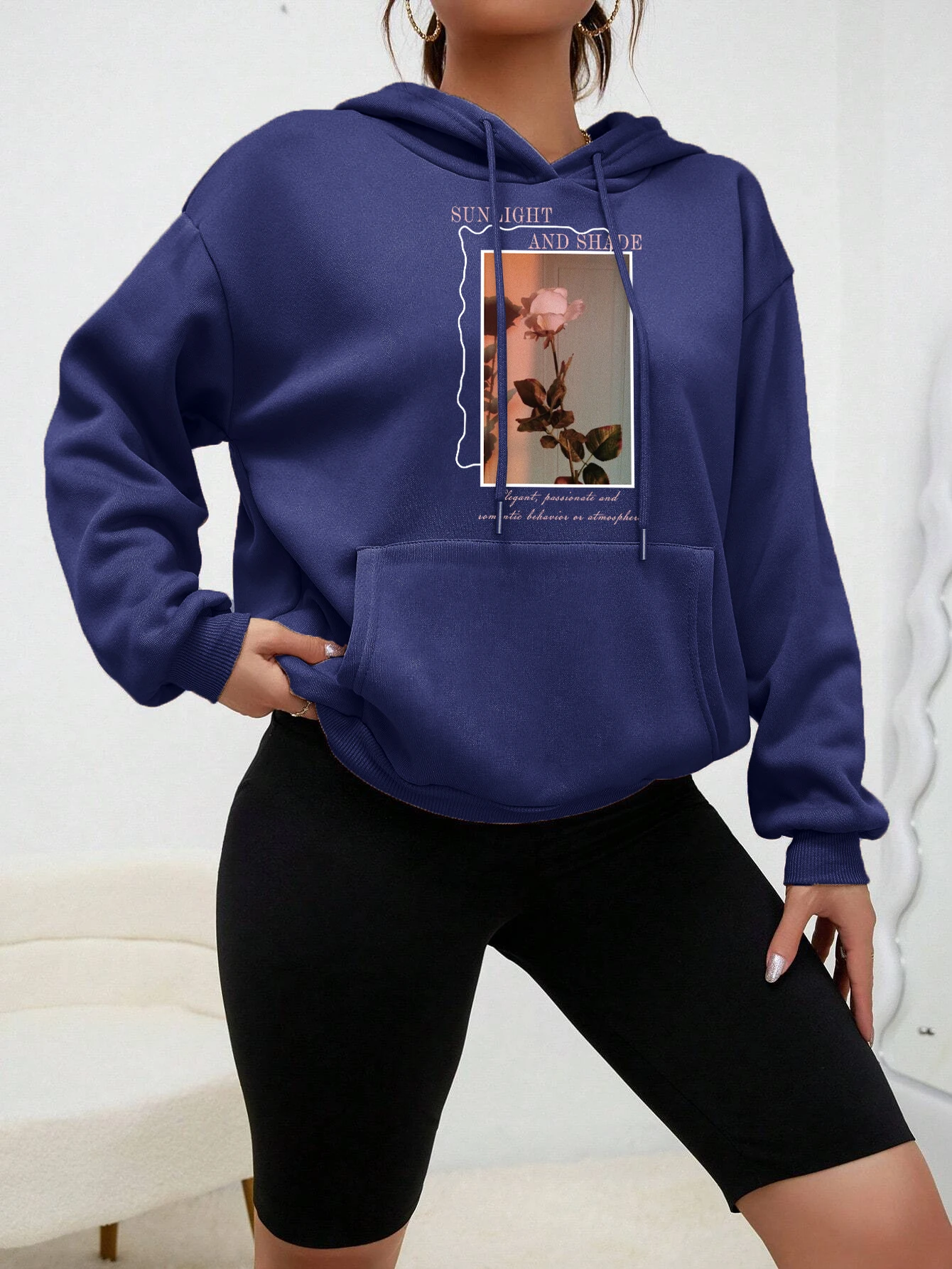 Pink Roses Hooded Woman Sunlight And Shade Hoodies Loose Fitting Women Hoodie Fleece Spring Autumn Clothing
Pink Roses Hooded Woman Sunlight And Shade Hoodies Loose Fitting Women Hoodie Fleece Spring Autumn Clothing