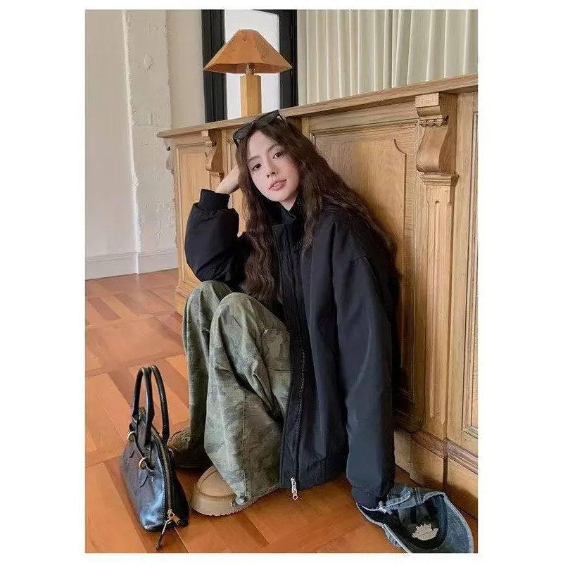 Хлопковое пальто American Sle Flight Jaet, свободная верхняя одежда с воротником-стойкой, бейсбольная женская и мужская новая модель
Хлопковое пальто American Sle Flight Jaet, свободная верхняя одежда с воротником-стойкой, бейсбольная женская и мужская новая модель