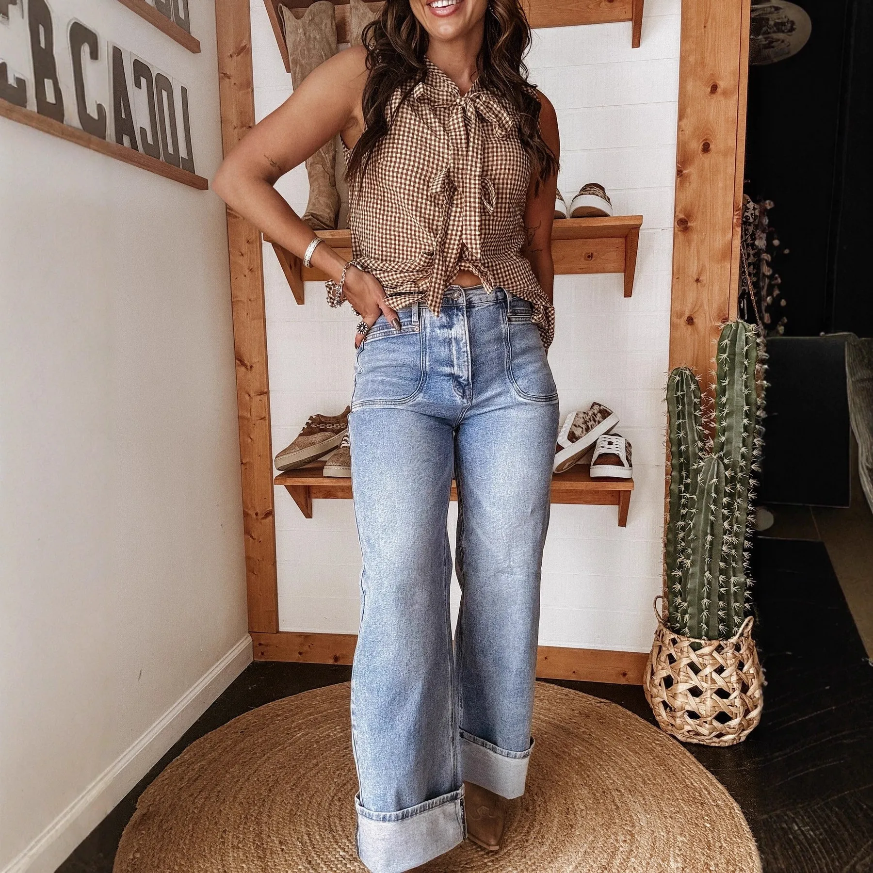 Autumn Women's Clothing Stretch Mid Rise Straight Leg Denim Jeans For Woman Washed Casual Streetwear Cotton Long Pants Classic
Autumn Women's Clothing Stretch Mid Rise Straight Leg Denim Jeans For Woman Washed Casual Streetwear Cotton Long Pants Classic