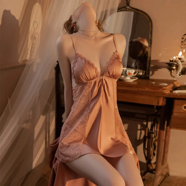 Sexy pajamas ice silk suspender style pajamas sew night dress thin lace hollow backless sexy pajamas
Sexy pajamas ice silk suspender style pajamas sew night dress thin lace hollow backless sexy pajamas