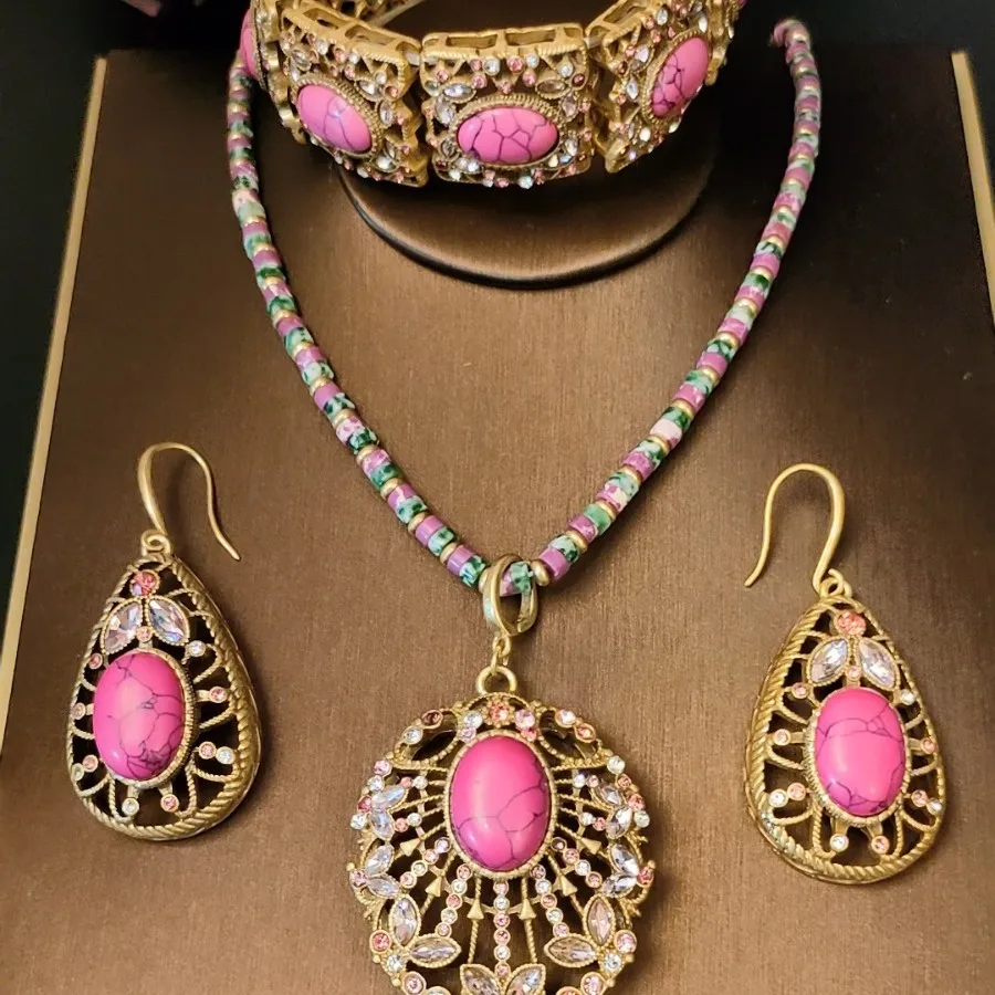 Vintage Ruby Copper Plated Real Gold Necklace Earrings Bracelet Jewelry Set,Natural stone Necklace Bangle Earrings for Women
Vintage Ruby Copper Plated Real Gold Necklace Earrings Bracelet Jewelry Set,Natural stone Necklace Bangle Earrings for Women