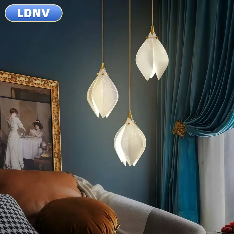 Modern Art Duplex Staircase LED Long Chandelier Hollow Bedroom Living Room Ceramic Magnolia Chandelier Art Minimalist dining roo
Modern Art Duplex Staircase LED Long Chandelier Hollow Bedroom Living Room Ceramic Magnolia Chandelier Art Minimalist dining roo