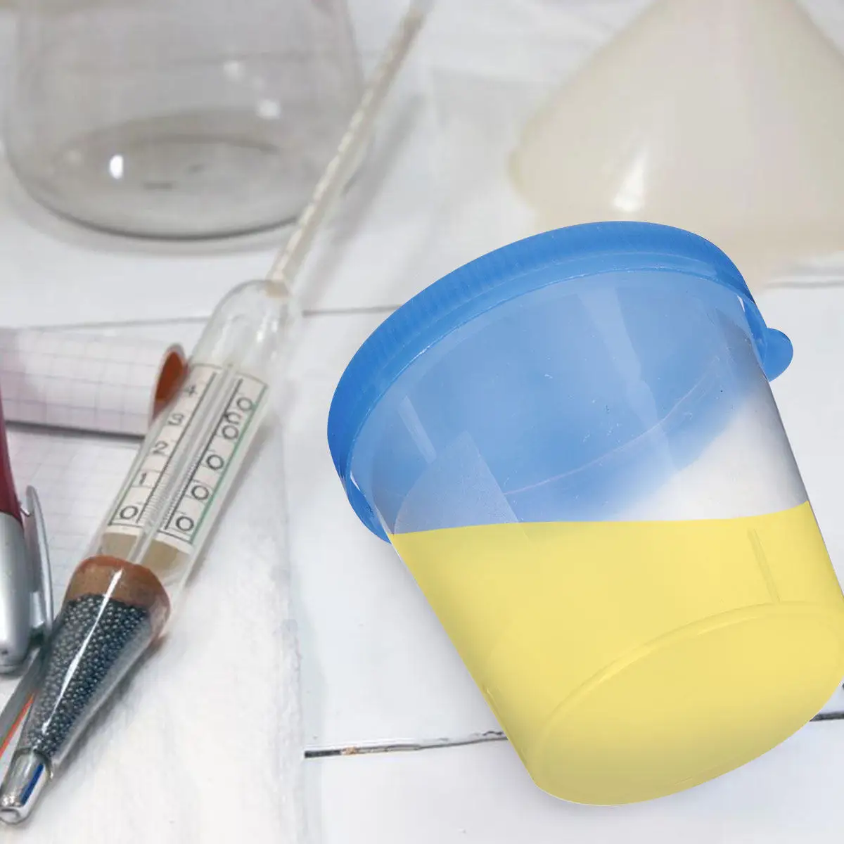 50pcs 40Ml Urine Cup Plastic Specimen Collection Containers Leakproof Lids Matte Label Recording Disposable Aseptic Safe Use
50pcs 40Ml Urine Cup Plastic Specimen Collection Containers Leakproof Lids Matte Label Recording Disposable Aseptic Safe Use