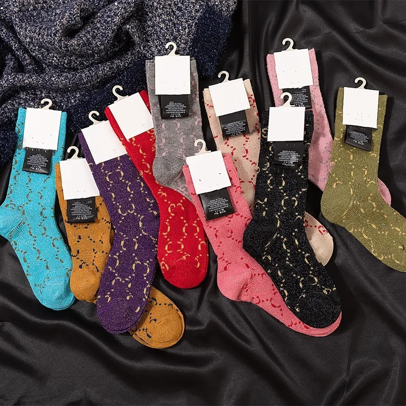 Spring New Gold And Silver Filigree Socks Fashion Trend Bright Silk Women's Socks Street College Style Socks
Spring New Gold And Silver Filigree Socks Fashion Trend Bright Silk Women's Socks Street College Style Socks