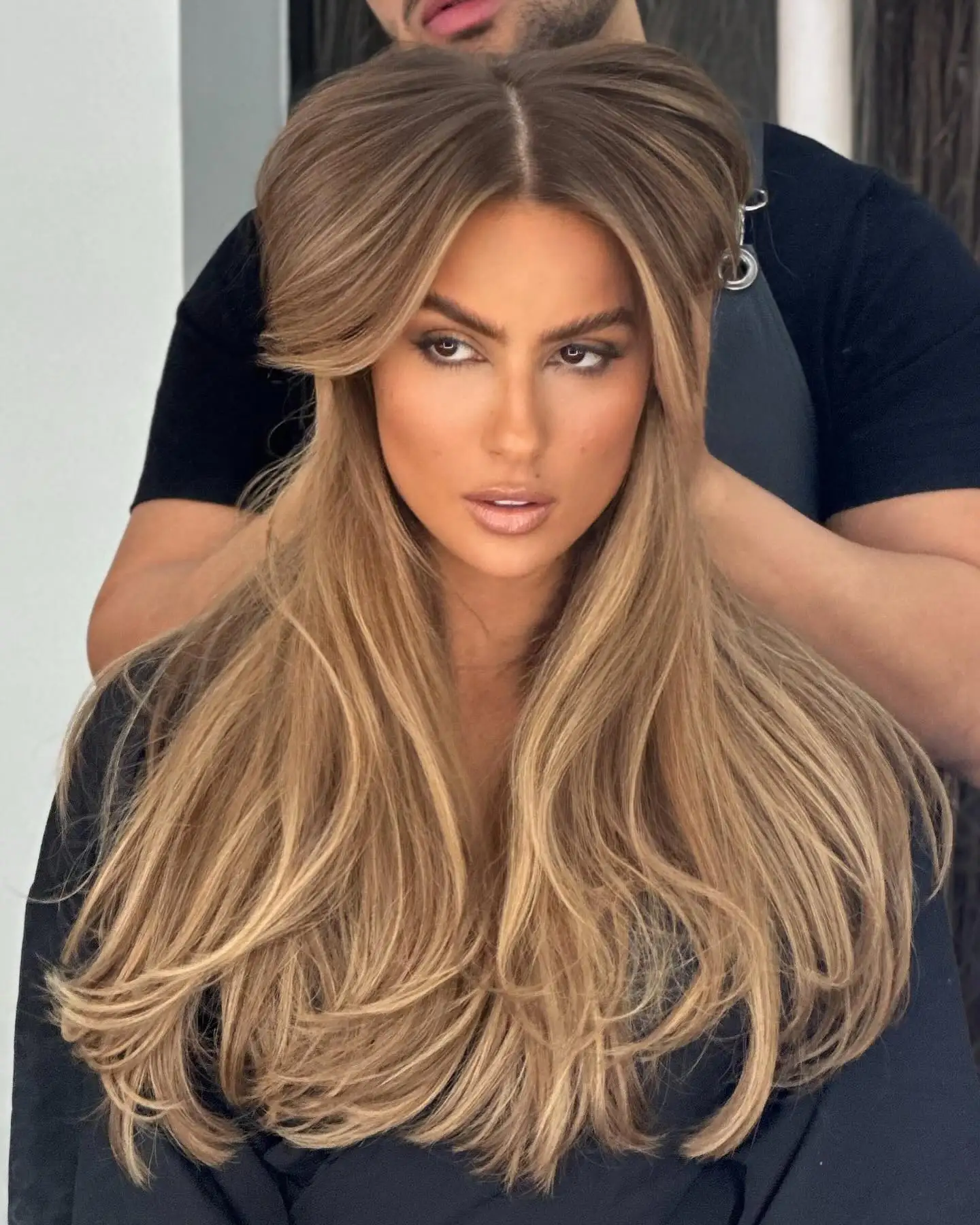 Synthetic Lace Front Wig Brown Blonde Wig Middle Part Soft Hairline Wig Synthetic Glueless High Quality Natural Hairline Wig
Synthetic Lace Front Wig Brown Blonde Wig Middle Part Soft Hairline Wig Synthetic Glueless High Quality Natural Hairline Wig
