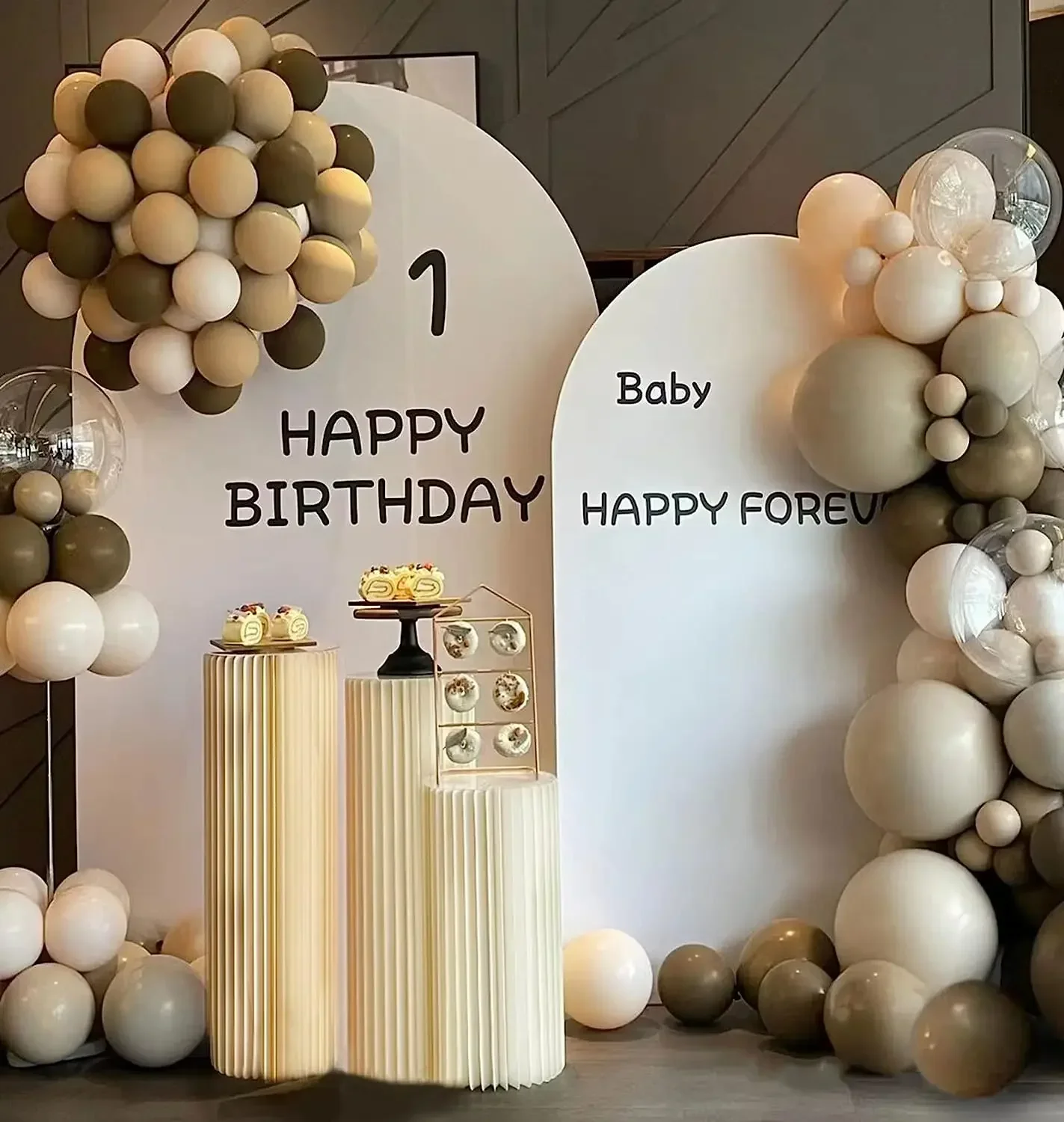 Folding Paper Exhibition Stand Dessert Table Cake Stand Wedding Decor Shopping Mall Window Display Props Birthday Party Decor
Folding Paper Exhibition Stand Dessert Table Cake Stand Wedding Decor Shopping Mall Window Display Props Birthday Party Decor