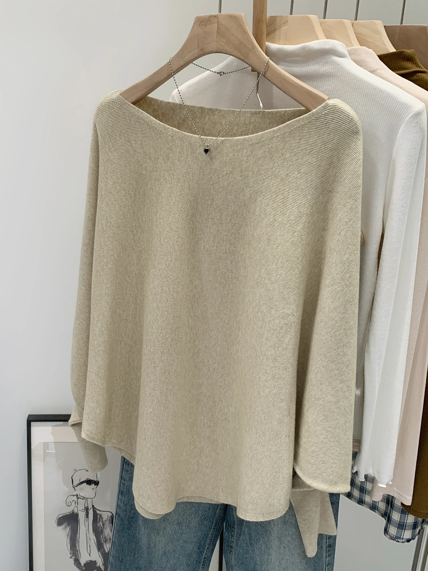 Ladies' Stylish Loose Long Sleeve Knitted Sweater round Neck Commute Style Soft Comfortable Casual Korean Version Autumn New
Ladies' Stylish Loose Long Sleeve Knitted Sweater round Neck Commute Style Soft Comfortable Casual Korean Version Autumn New