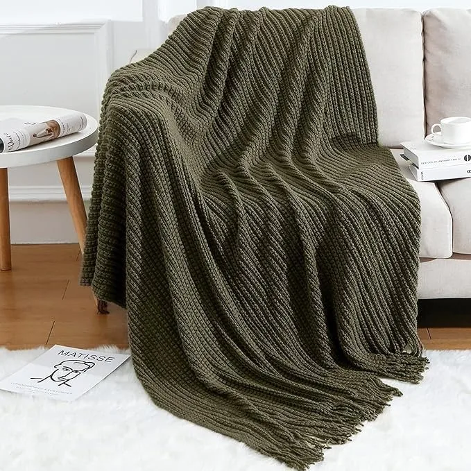 Knitted Throw Blanket for Couch Soft Farmhouse Boho Throw Blanket with Tassels Home Decorative Lightweight Throw Blankets
Knitted Throw Blanket for Couch Soft Farmhouse Boho Throw Blanket with Tassels Home Decorative Lightweight Throw Blankets