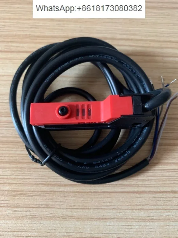 German Laoyi Test brand new genuine GS 61/6.2- slot type photoelectric sensor
German Laoyi Test brand new genuine GS 61/6.2- slot type photoelectric sensor