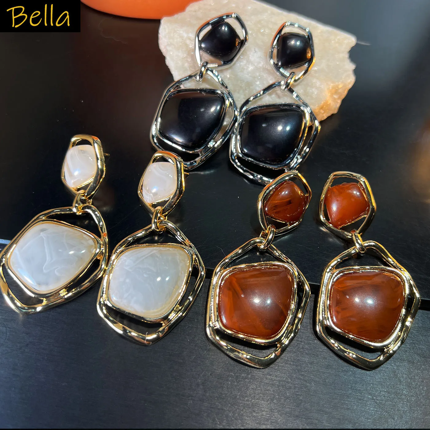 Irregular Frame Drop Earrings for Women Silver Gold Plated Statement Earrings for Women Everyday and Party Use
Irregular Frame Drop Earrings for Women Silver Gold Plated Statement Earrings for Women Everyday and Party Use