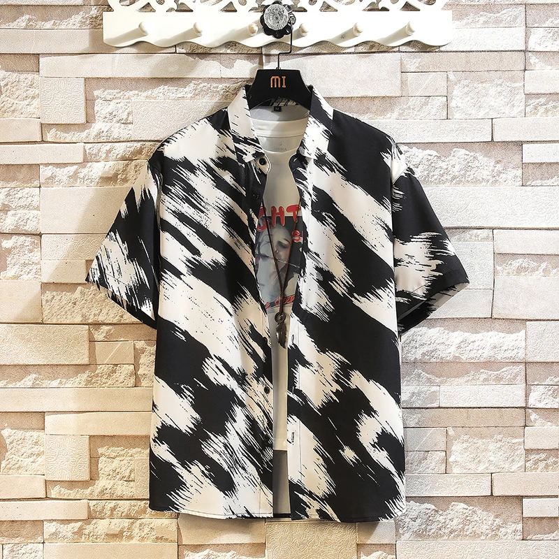 Summer Fashion Design Ice Silk Loose Shirt For Men Women Printed Hawaiian Short Sleeve Shirts Oversized Beach Holiday Vacation
Summer Fashion Design Ice Silk Loose Shirt For Men Women Printed Hawaiian Short Sleeve Shirts Oversized Beach Holiday Vacation