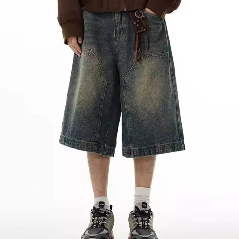 Men's Distressed Ripped Fashion Label Loose Jean Shorts Worn-out Straight Washed Denim Shorts For Men
Men's Distressed Ripped Fashion Label Loose Jean Shorts Worn-out Straight Washed Denim Shorts For Men