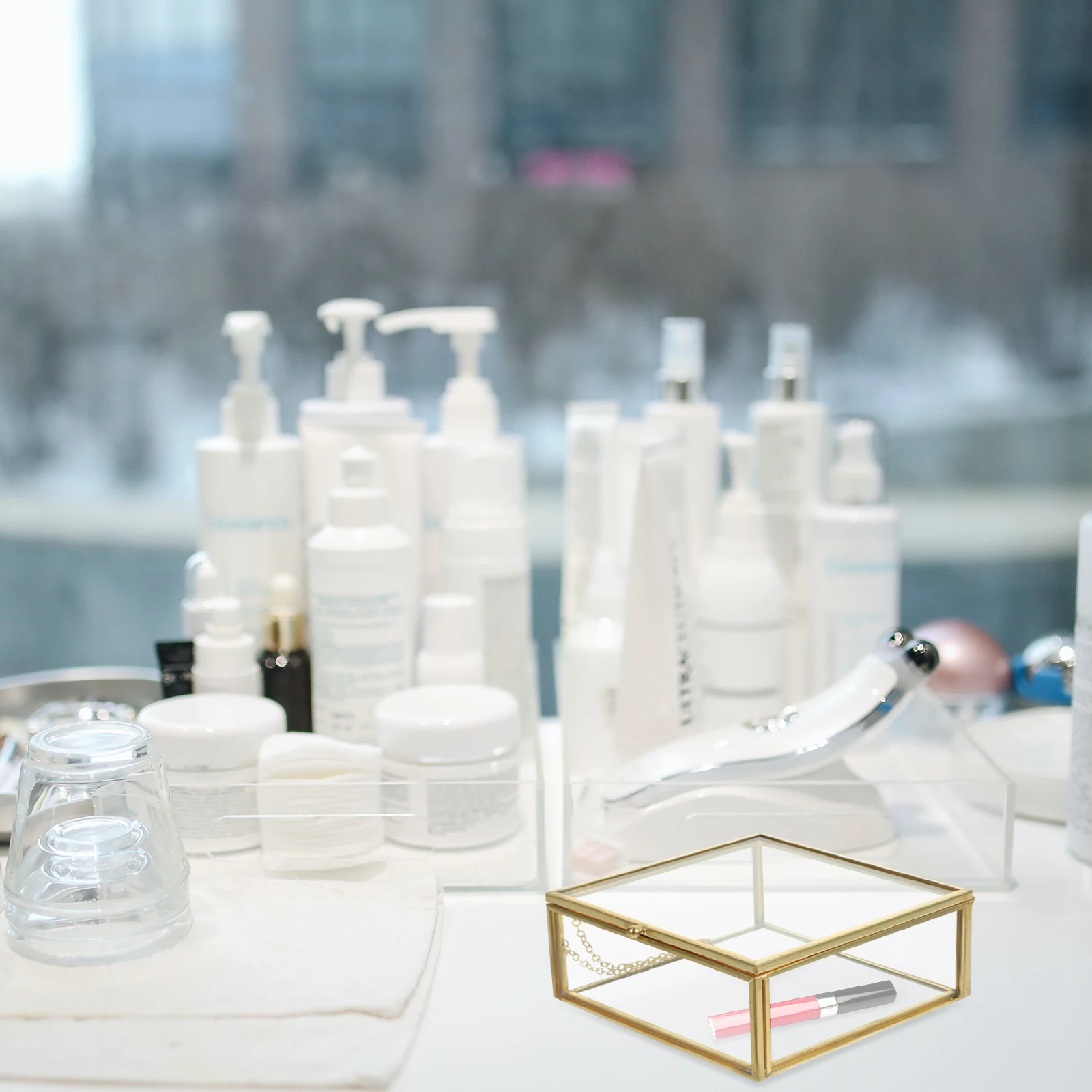 Wedding Jewelry Storage Box Organizer Perfume Rack Lidded Glass Case Mini Boxes
Wedding Jewelry Storage Box Organizer Perfume Rack Lidded Glass Case Mini Boxes