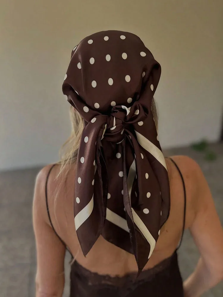 Luxury Dot Silk Scarf Female Square Bandana Hijabs Head Wraps for Women Fashion Foulard Shawls Female Neckerchief Summer
Luxury Dot Silk Scarf Female Square Bandana Hijabs Head Wraps for Women Fashion Foulard Shawls Female Neckerchief Summer