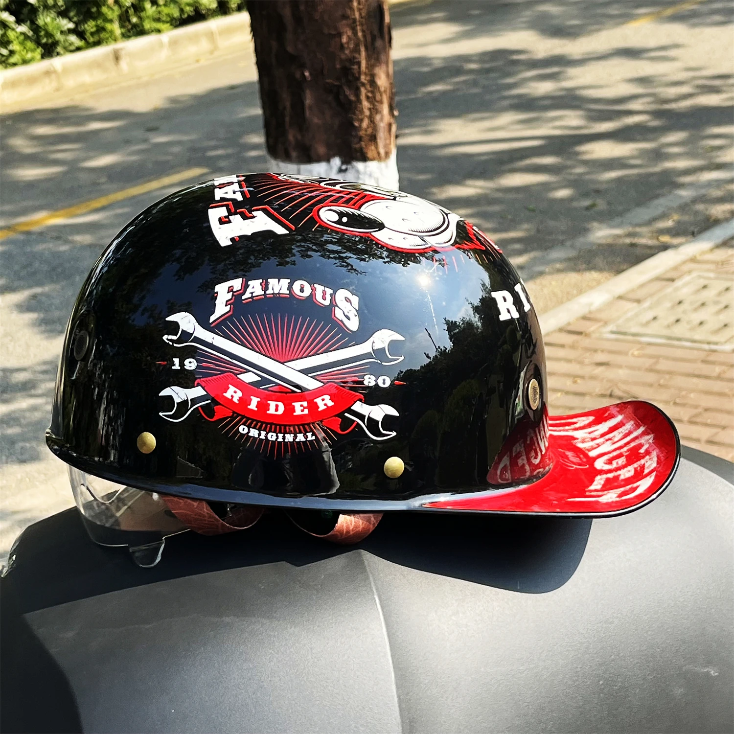 Riding Half Covered Helmet Men Fashion Graffiti Comfoetable Moto Cross Off-Road Women Bicycle Dirt Bike Accessories
Riding Half Covered Helmet Men Fashion Graffiti Comfoetable Moto Cross Off-Road Women Bicycle Dirt Bike Accessories 