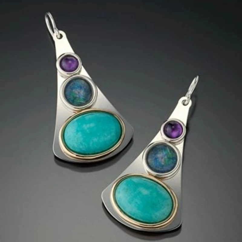 Vintage Silver Color Oval Inlaid Imitation Turquoise Earrings Ethnic Metal Geometry Dangle Earrings for Women Jewelry
Vintage Silver Color Oval Inlaid Imitation Turquoise Earrings Ethnic Metal Geometry Dangle Earrings for Women Jewelry