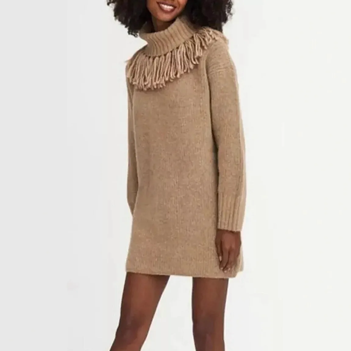 2025 Autumn Winter Knitted New Sweater Coat Loose High Neck Tassel Knitted Sweater Dress for Women
2025 Autumn Winter Knitted New Sweater Coat Loose High Neck Tassel Knitted Sweater Dress for Women