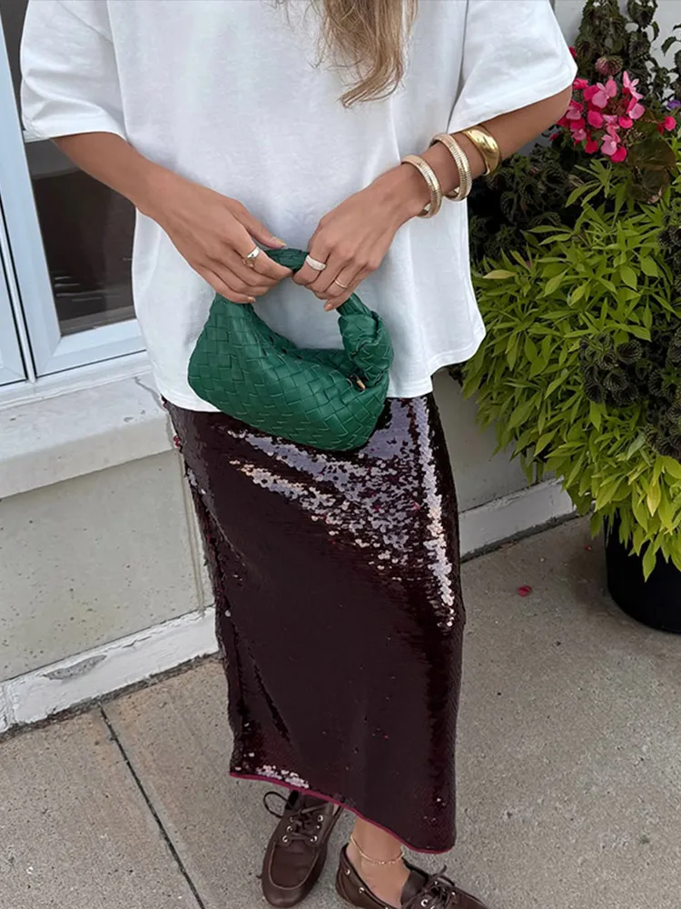 Бордовая юбка-миди с высокой талией и блестками, женская повседневная свободная посадка, однотонные юбки с запахом в уличном стиле, 2025 летняя одежда для свиданий и вечеринок
Бордовая юбка-миди с высокой талией и блестками, женская повседневная свободная посадка, однотонные юбки с запахом в уличном стиле, 2025 летняя одежда для свиданий и вечеринок