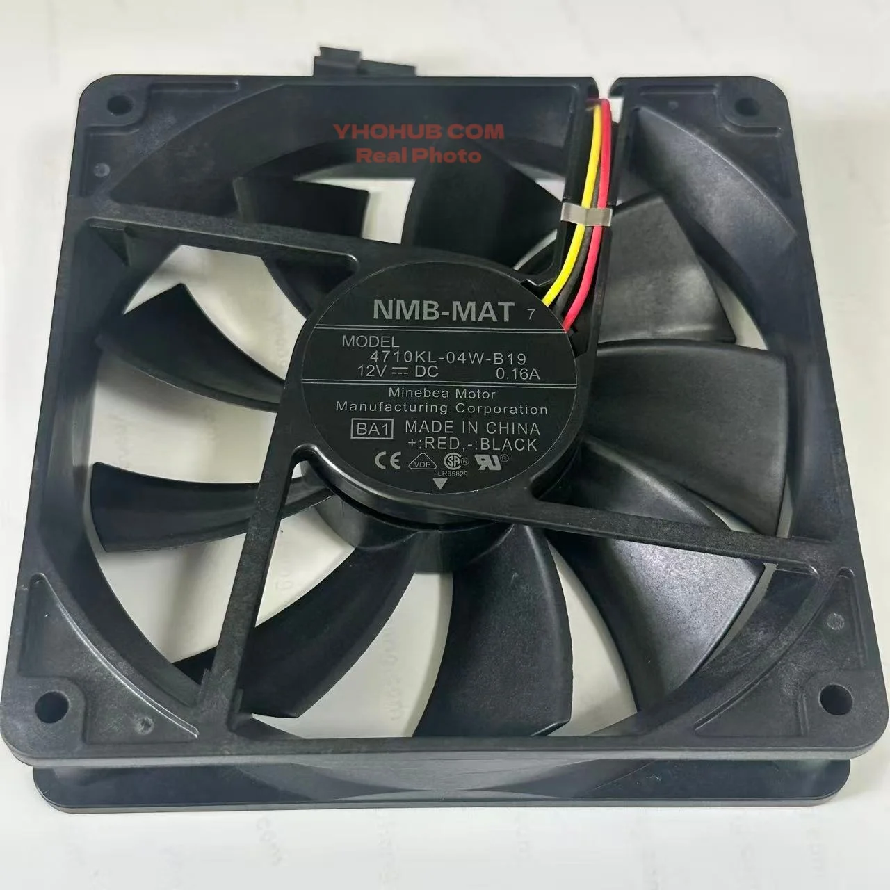 NMB-MAT 4710KL-04W-B19 BA1 DC 12V 0.16A Server Cooling Fan
NMB-MAT 4710KL-04W-B19 BA1 DC 12V 0.16A Server Cooling Fan