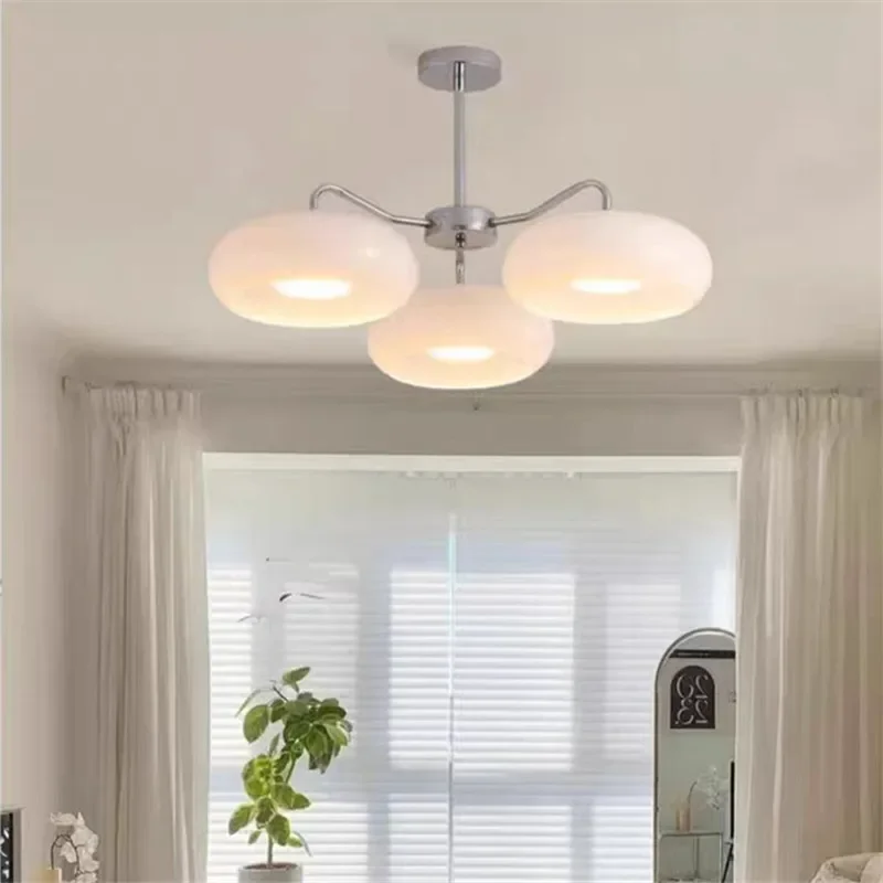  Креативная минималистичная светодиодная люстра Bauhaus из оранжевого стекла для спальни, гостиной, французского отеля, коридора, подвесной светильник
Креативная минималистичная светодиодная люстра Bauhaus из оранжевого стекла для спальни, гостиной, французского отеля, коридора, подвесной светильник