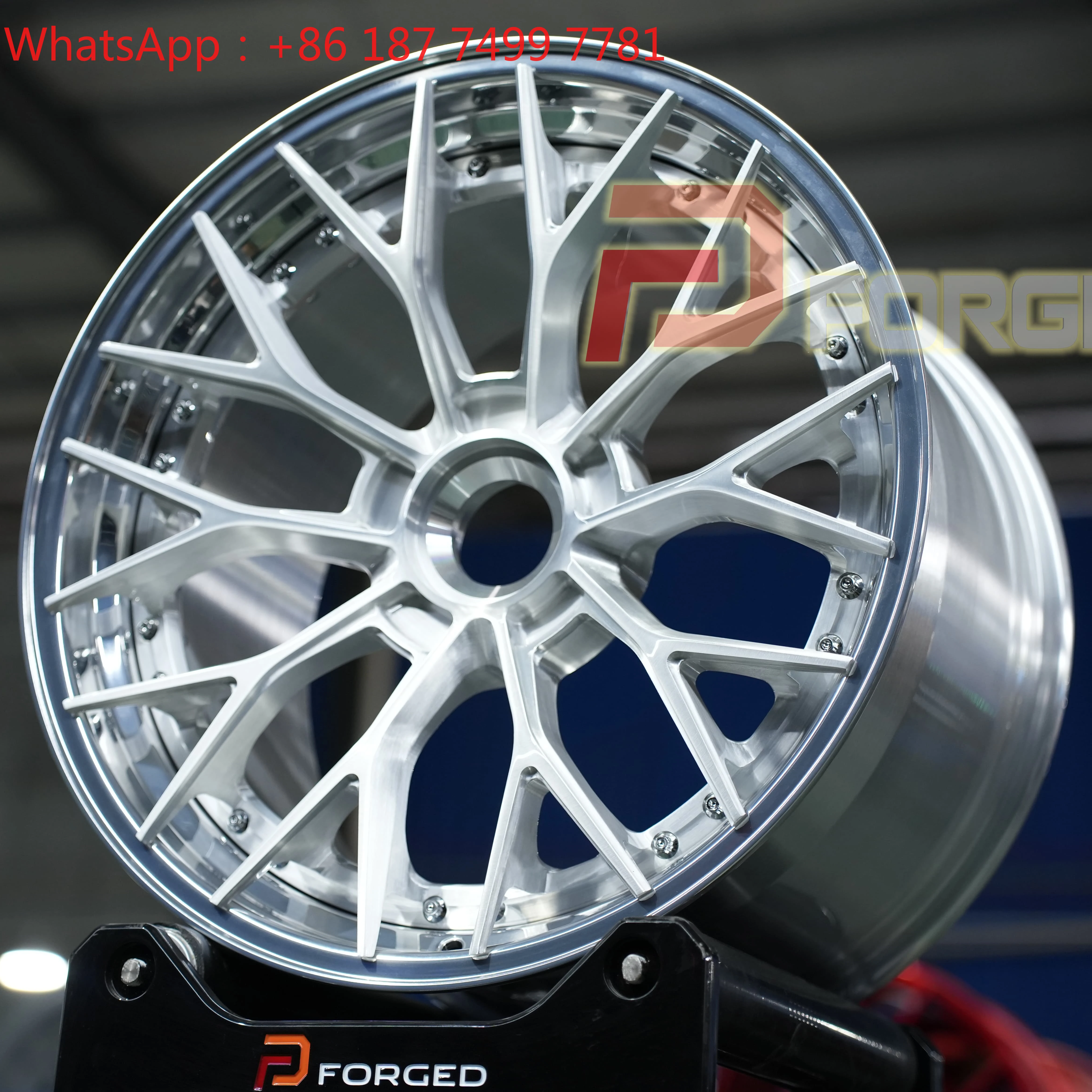 Center-Lock Wheels for Supercars and High Performance Sports Cars Forged Rims
Center-Lock Wheels for Supercars and High Performance Sports Cars Forged Rims