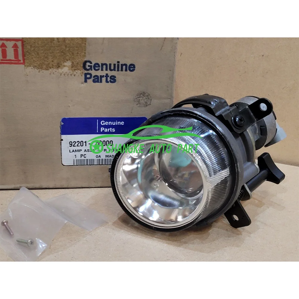 Front Fog Light Lamp Assembly LH RH OEM 922012C000 922022C000 92201-2C000 92202-2C000 FOR HHyundai Tiburon 2.0L 2.7L 2003 - 2004
Front Fog Light Lamp Assembly LH RH OEM 922012C000 922022C000 92201-2C000 92202-2C000 FOR HHyundai Tiburon 2.0L 2.7L 2003 - 2004