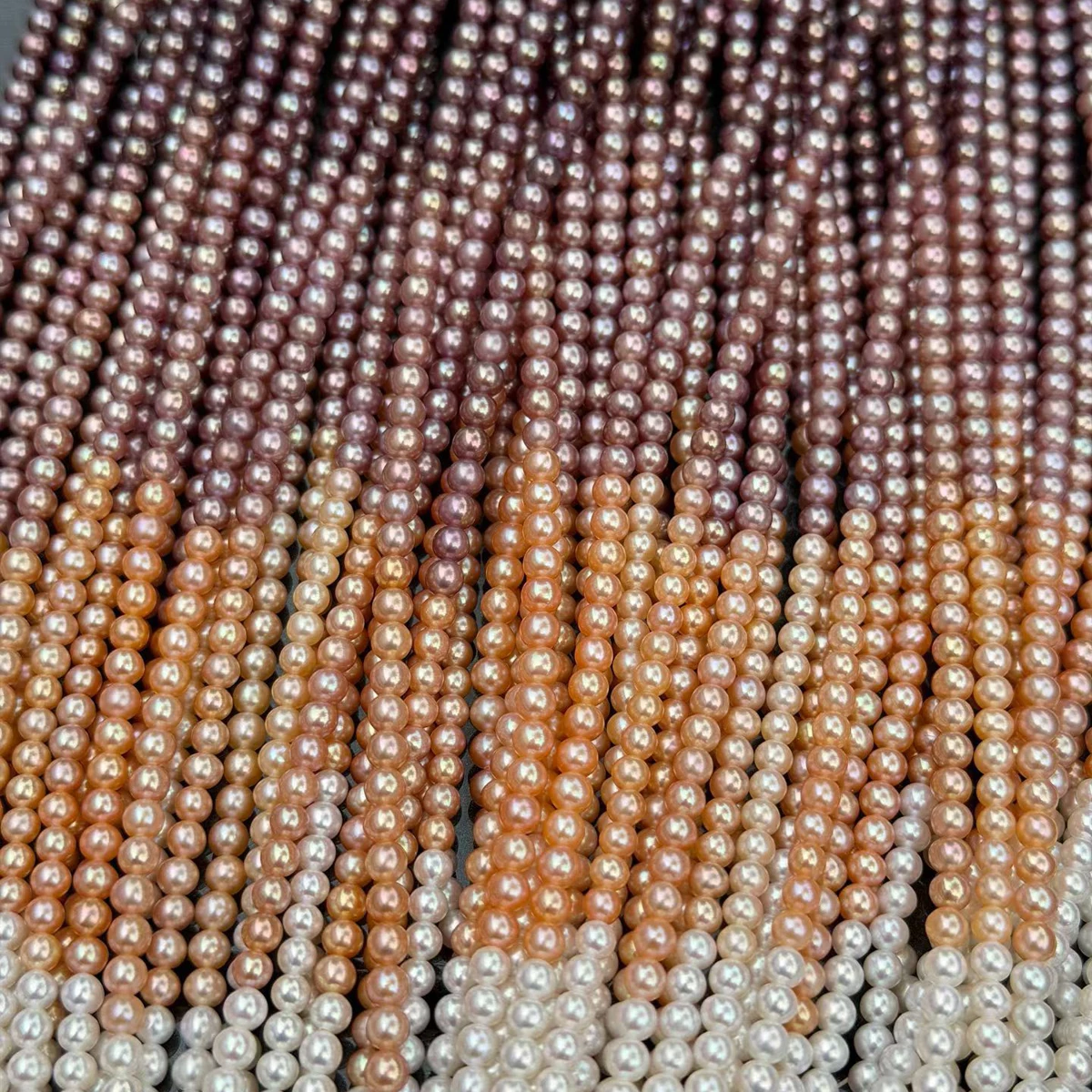 AAAAA 3.5–4.5mm High Quality Gradient Colored Round Natural Freshwater Pearl Beads for Jewelry Making DIY Necklaces Bracelets
AAAAA 3.5–4.5mm High Quality Gradient Colored Round Natural Freshwater Pearl Beads for Jewelry Making DIY Necklaces Bracelets