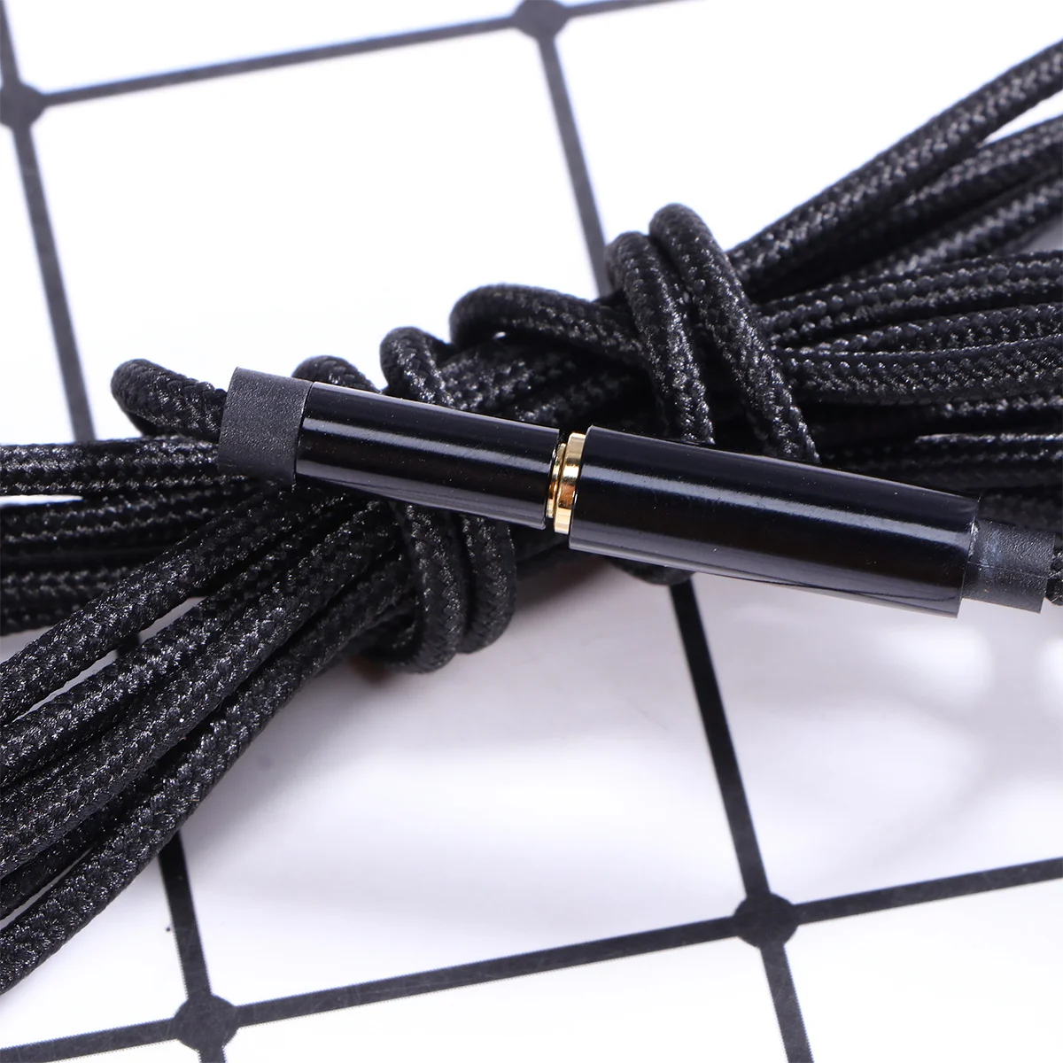 5 Meters Earphone Extension Cable 3.5mm Male to Female Stereo Audio Aluminum Alloy Shell Wire Core Compatible for Aux Devices 
5 Meters Earphone Extension Cable 3.5mm Male to Female Stereo Audio Aluminum Alloy Shell Wire Core Compatible for Aux Devices