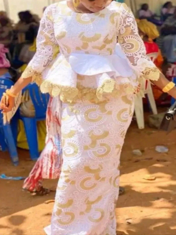 2025 African Wedding Party Clothes for Women Autumn African Long Sleeve O-neck 2 Piece Top Skirt Matching Sets African Outfits
2025 African Wedding Party Clothes for Women Autumn African Long Sleeve O-neck 2 Piece Top Skirt Matching Sets African Outfits