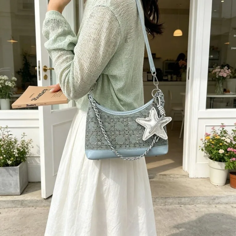 Elegant Simple Diaper Bag Women High End Leather Classic Paris Vintage Trendy Casual Carry Bag
Elegant Simple Diaper Bag Women High End Leather Classic Paris Vintage Trendy Casual Carry Bag