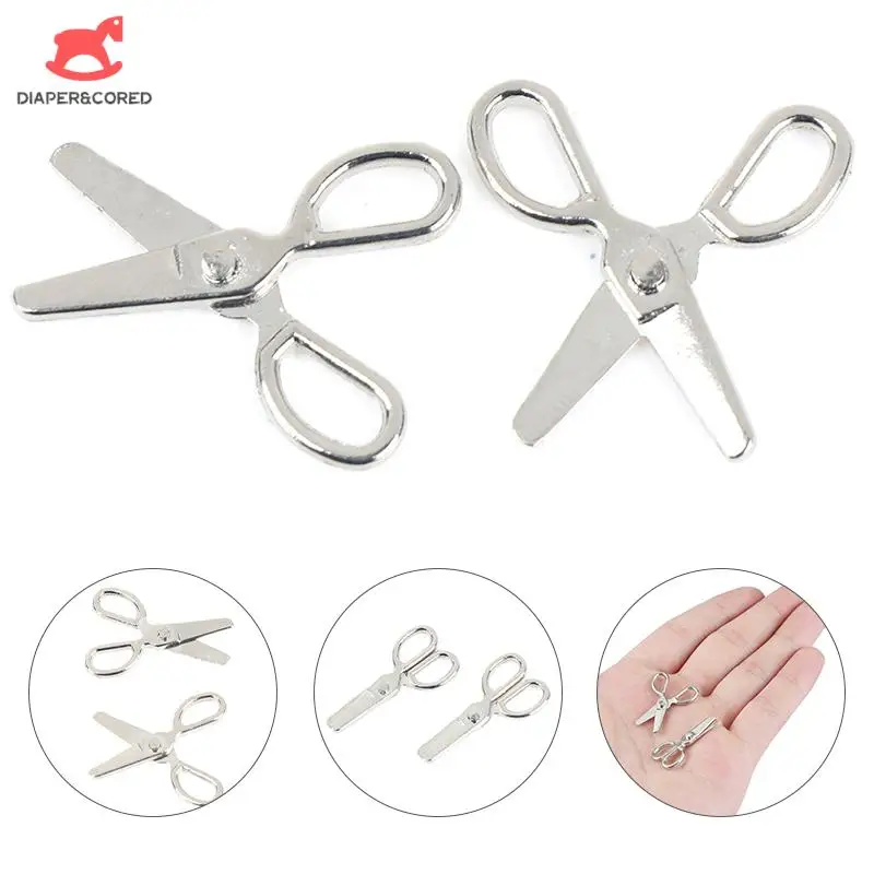 2Pcs Metal Mini Scissors New Simulation Miniature Dolls House Furniture Model Toys Pretend Toy Decoration Doll House Accessories
2Pcs Metal Mini Scissors New Simulation Miniature Dolls House Furniture Model Toys Pretend Toy Decoration Doll House Accessories