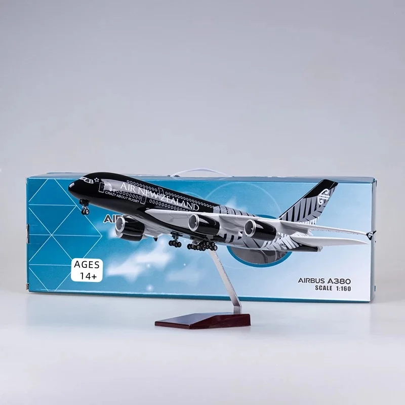 45.5cm Airplane Model 1/160 Scale A380 New zealand Airline Aircraftwith Light & wheels Die-Cast Plastic Resin Model Collectible
45.5cm Airplane Model 1/160 Scale A380 New zealand Airline Aircraftwith Light & wheels Die-Cast Plastic Resin Model Collectible